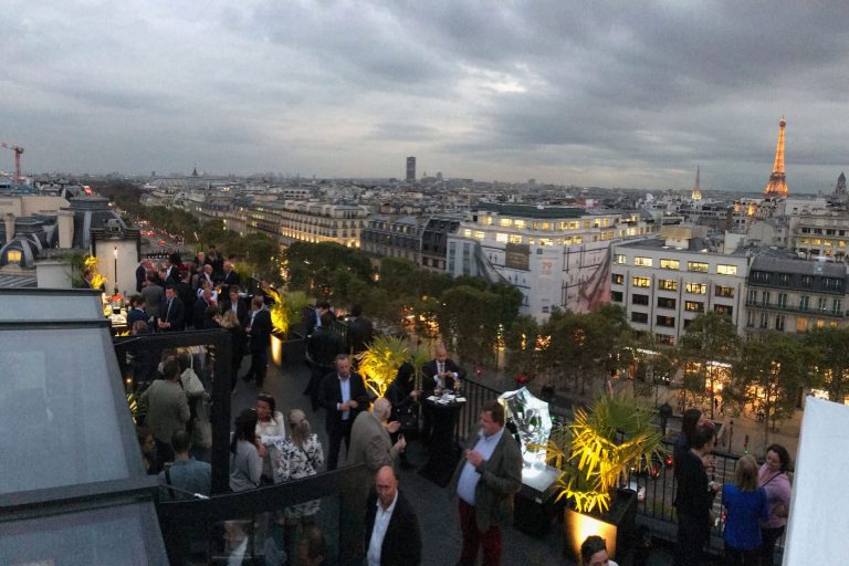 Organisation cocktail déjeunatoire pour votre entreprise à Paris